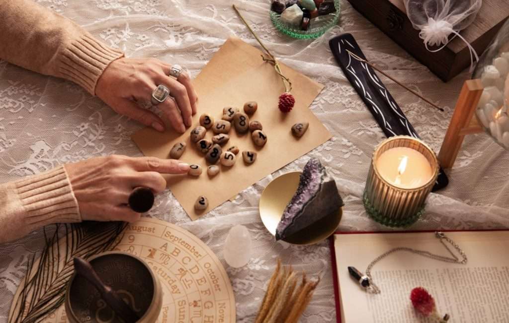 Гадание «напишет ли он мне»