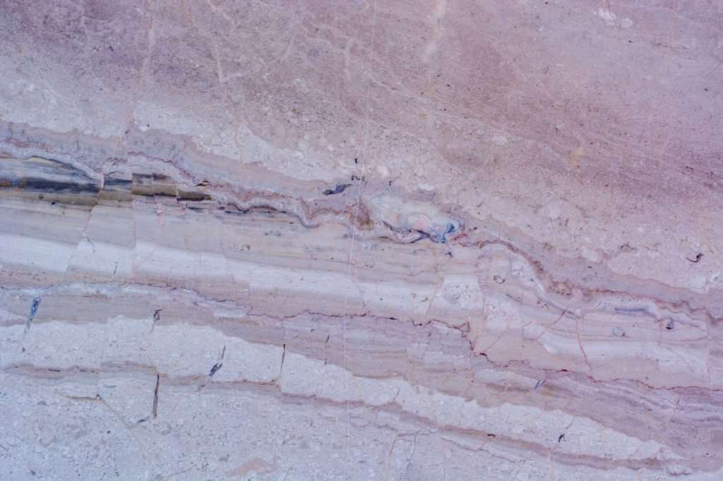 Сардоникс — камень стабильности и силы характера