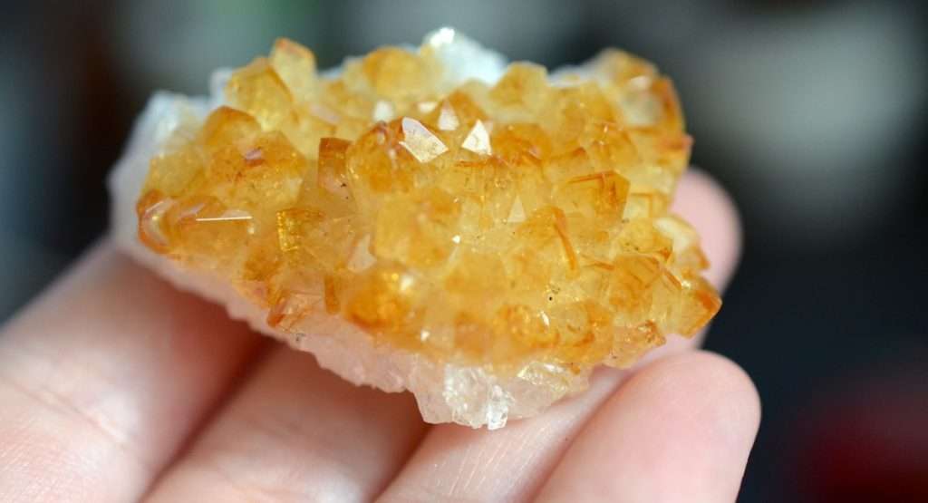Цитрин — камень энергии и уверенности