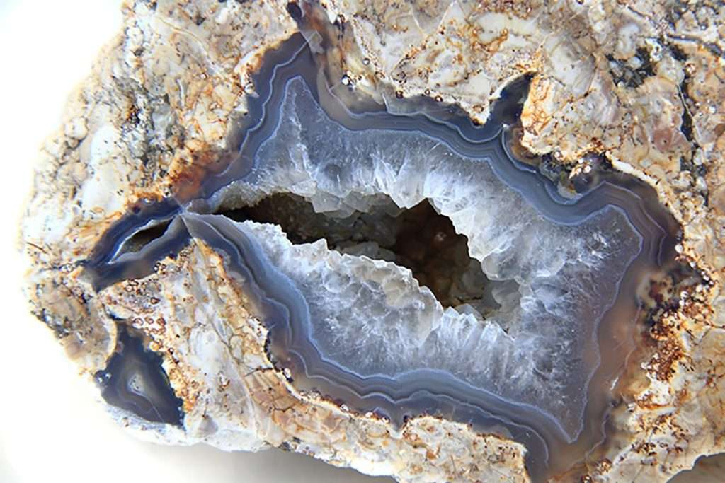 Главный камень Близнецов — агат